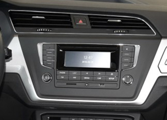 autoradio touran 2016 .png